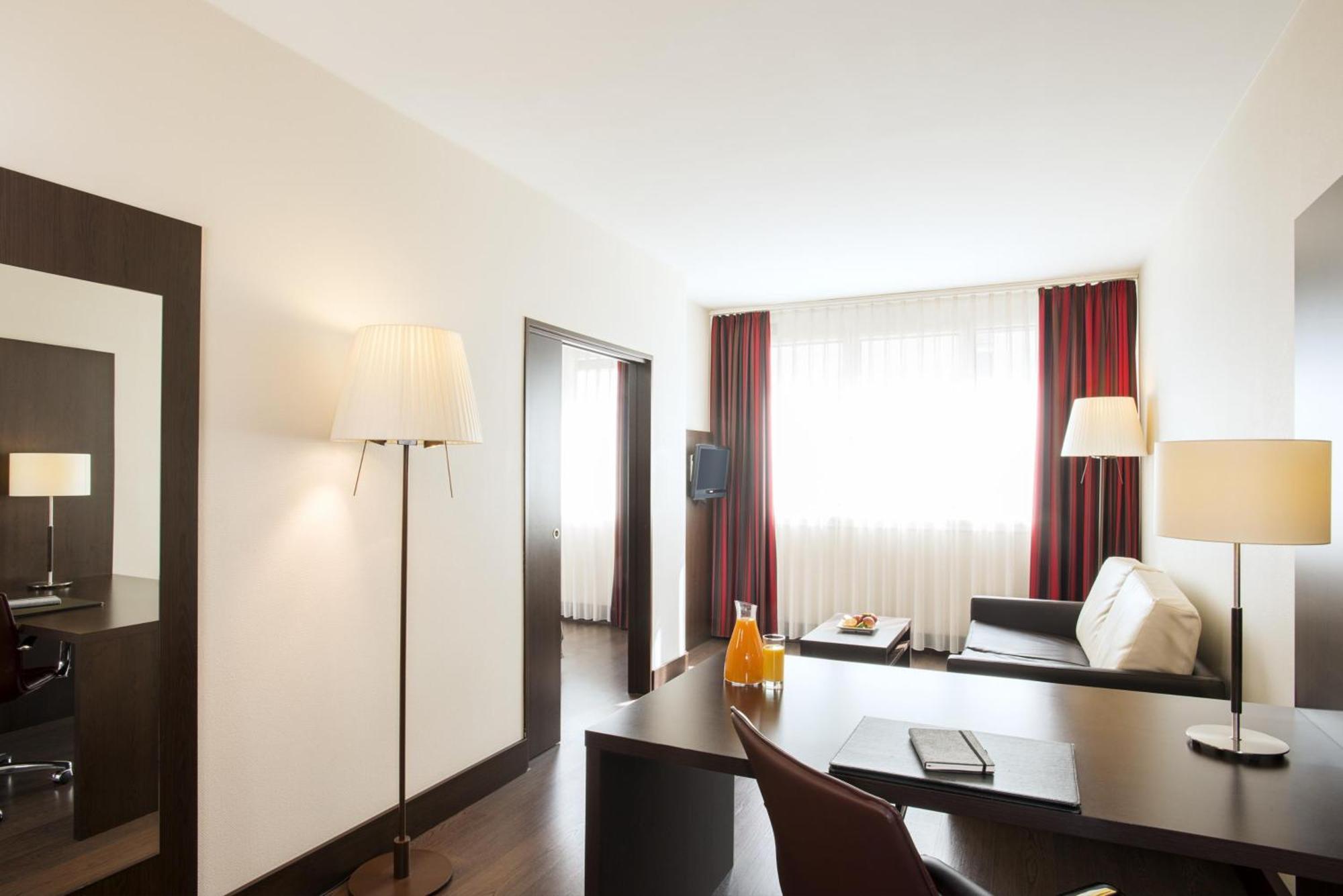 Chambre Double ou Lits Jumeaux Supérieure avec Lit d'Appoint