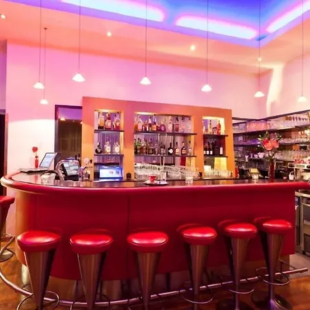 Hotel Boltzmann-3